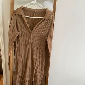 Maxi Beige Dress with Slit
